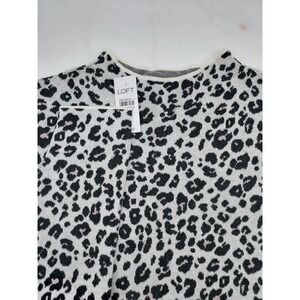 LOFT Women's Size L Leopard Print Mock Neck Long Sleeve Knit Top Sweater